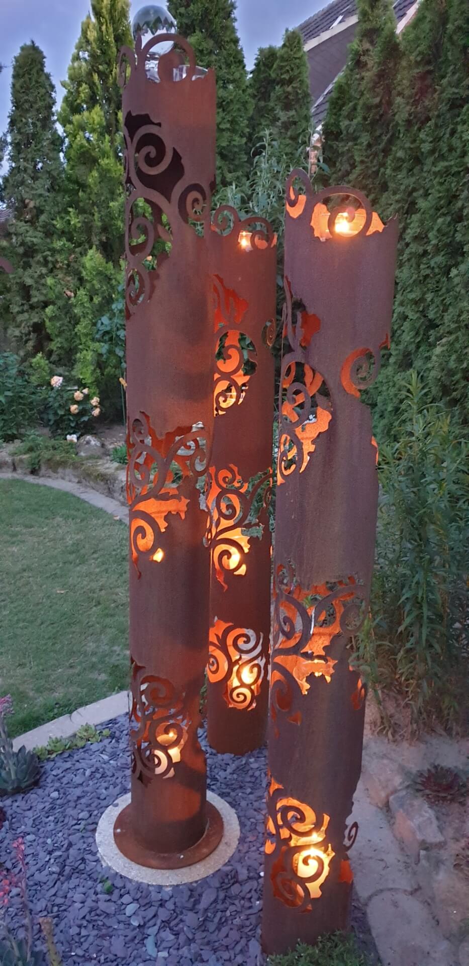 Gartenverschönerung mit Licht und Kerzen Metallmichl